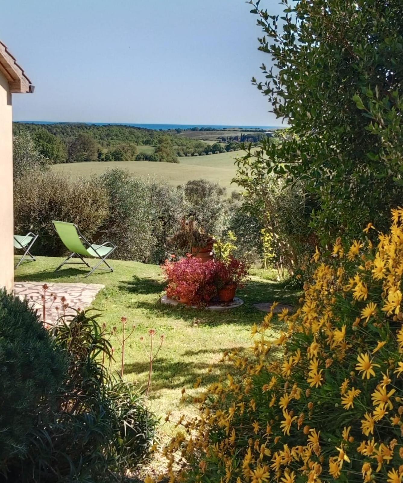 Agriturismo Le Colline Di קפאלביו מראה חיצוני תמונה