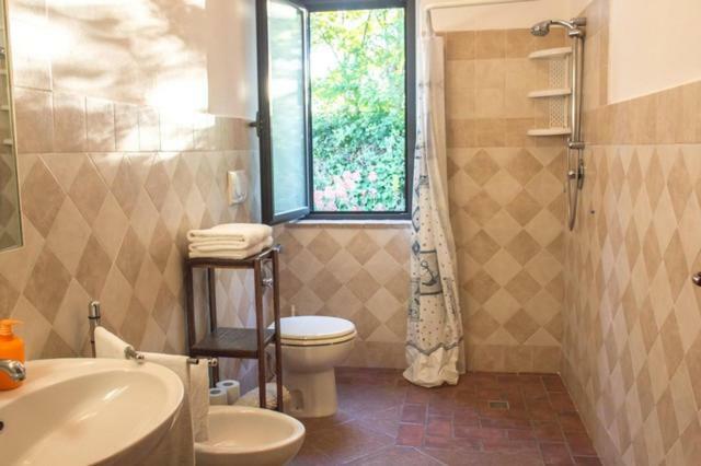 Agriturismo Le Colline Di קפאלביו מראה חיצוני תמונה